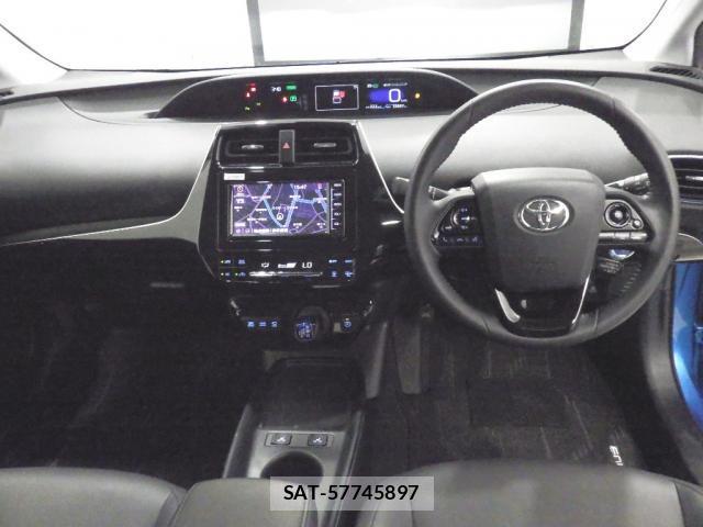 Toyota PRIUS 2019-08 8652691-2