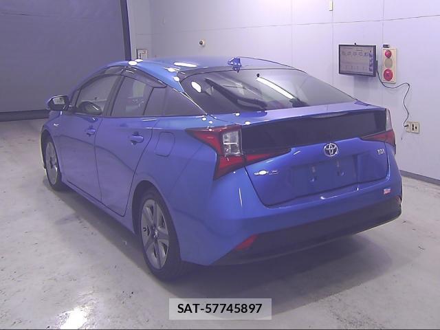 Toyota PRIUS 2019-08 8652691-7