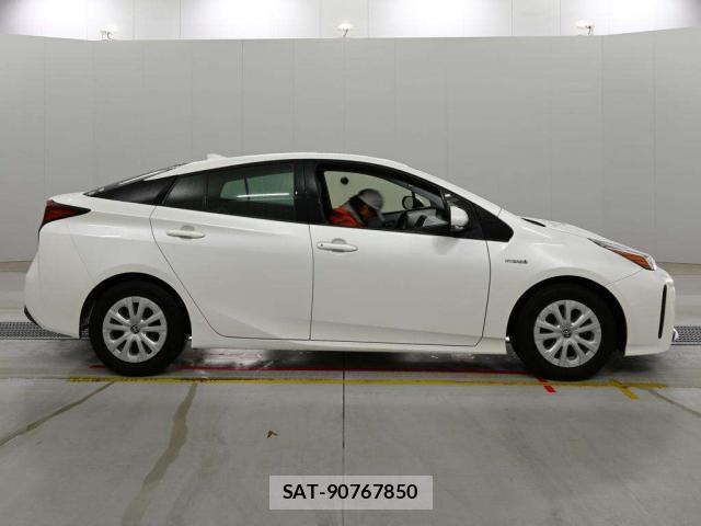 Toyota PRIUS 2020-01 8652698-4