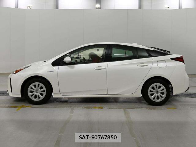 Toyota PRIUS 2020-01 8652698-9