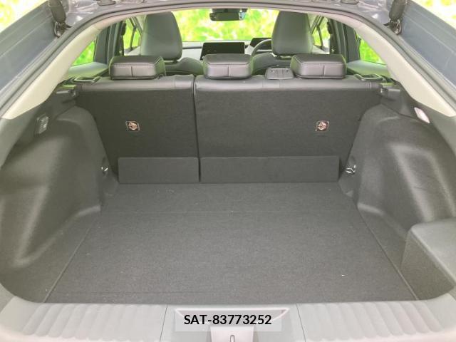 Toyota PRIUS 2023-05 8652732-7