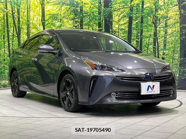 Toyota PRIUS 2021-08 8652734-15
