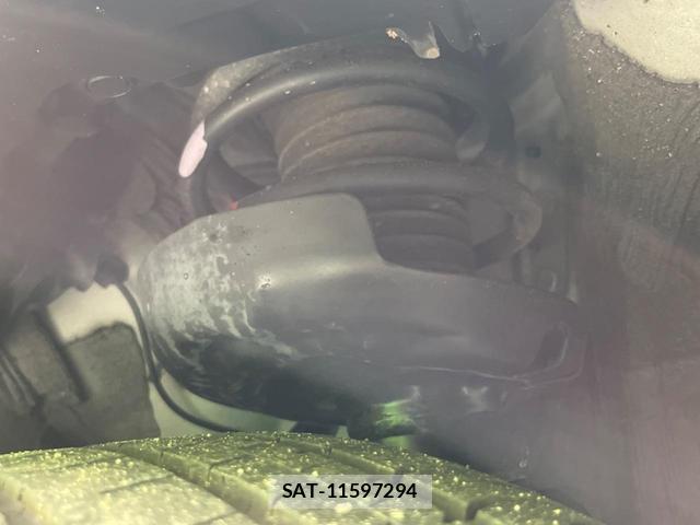 Toyota PRIUS 2019-05 8652740-19