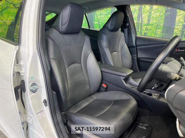 Toyota PRIUS 2019-05 8652740-7