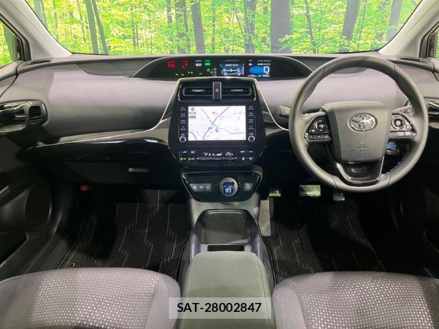 Toyota PRIUS 2022-08 8652746-1