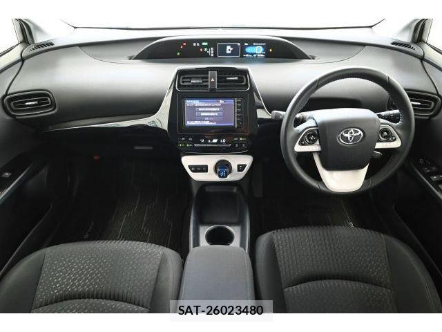 Toyota PRIUS 2016-03 8652888-6