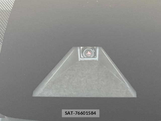Toyota PRIUS 2022-11 8652931-2
