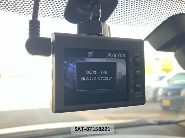 Toyota PRIUS 2009-10 8653004-19
