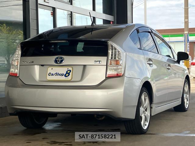 Toyota PRIUS 2009-10 8653004-5