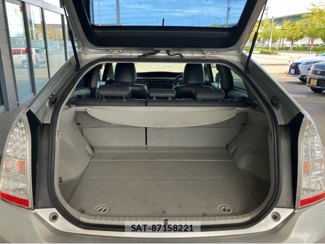 Toyota PRIUS 2009-10 8653004-8