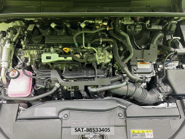 Toyota PRIUS 2023-08 8653016-17