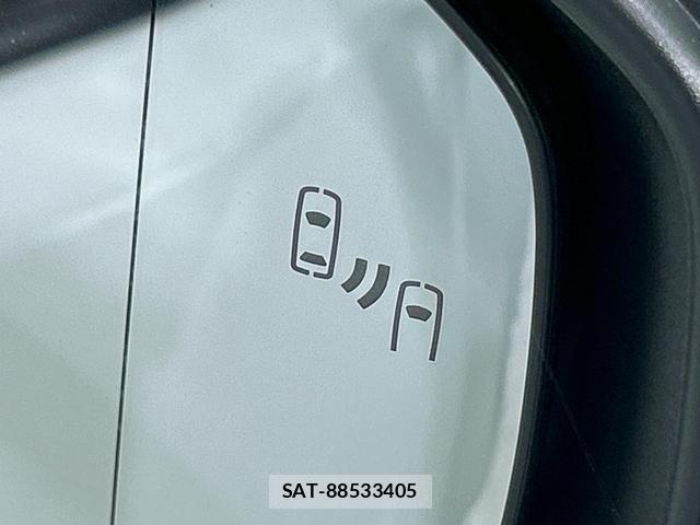 Toyota PRIUS 2023-08 8653016-4
