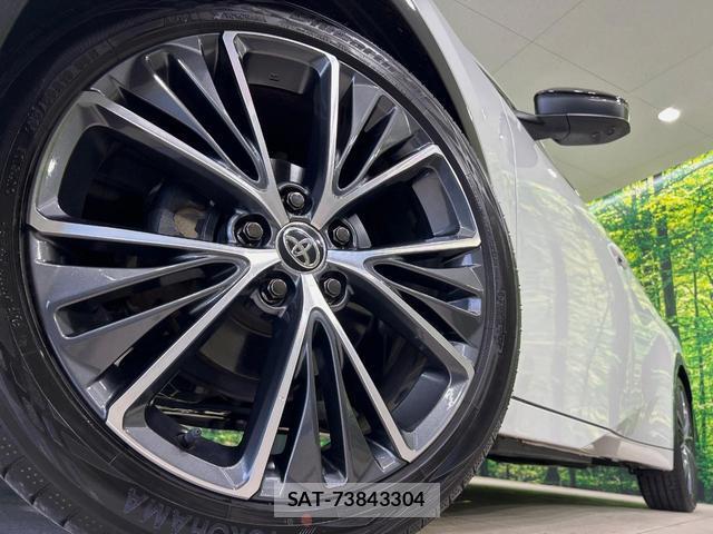 Toyota PRIUS 2023-07 8653019-12