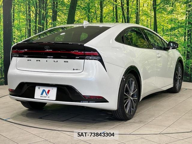 Toyota PRIUS 2023-07 8653019-16