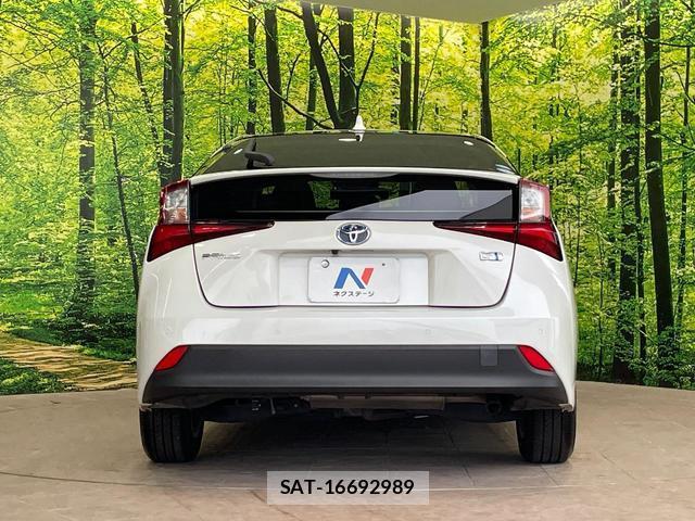 Toyota PRIUS 2020-03 8653190-14