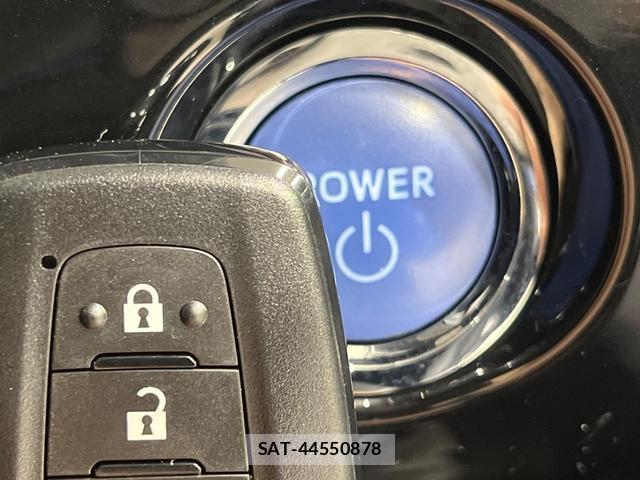 Toyota PRIUS 2019-12 8653275-6