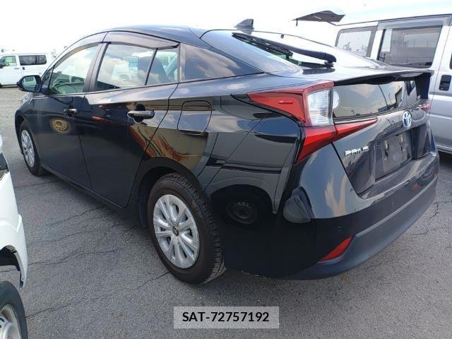 Toyota PRIUS 2021-08 8653357-5