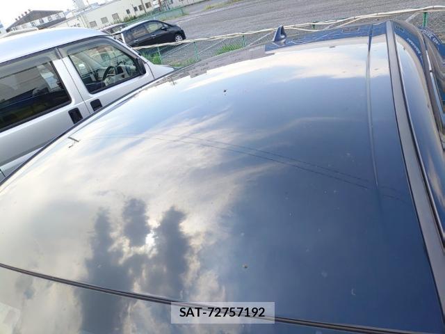 Toyota PRIUS 2021-08 8653357-6