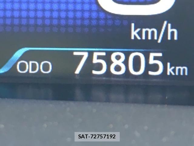 Toyota PRIUS 2021-08 8653357-9