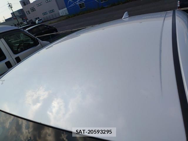 Toyota PRIUS 2021-08 8653377-6