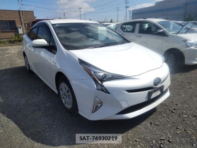 Toyota PRIUS 2017-08 8653422-3