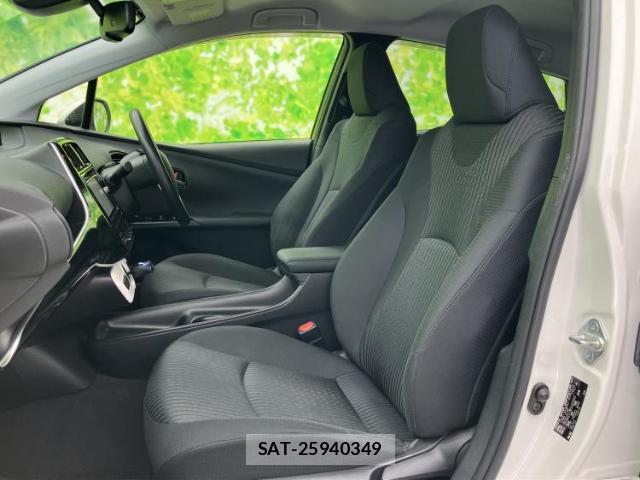 Toyota PRIUS 2017-06 8653524-5