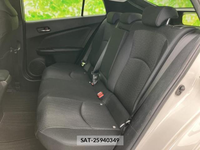 Toyota PRIUS 2017-06 8653524-6