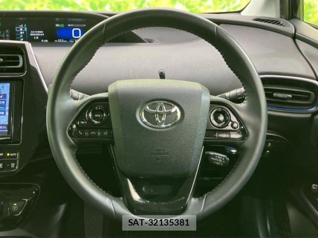 Toyota PRIUS 2019-08 8653546-15
