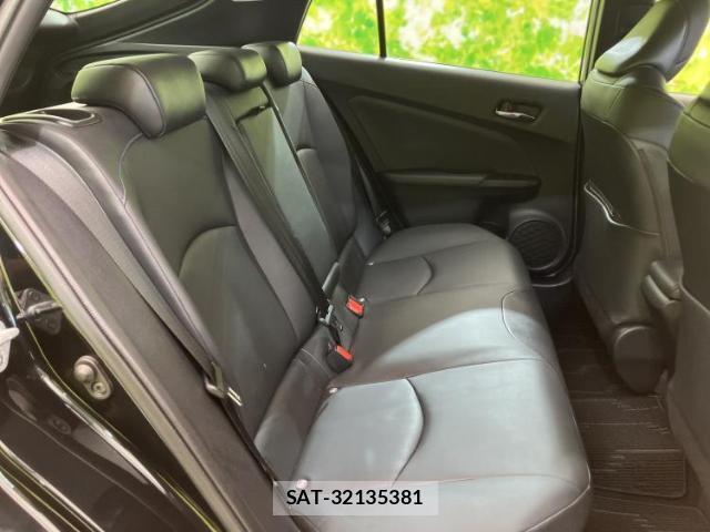 Toyota PRIUS 2019-08 8653546-5