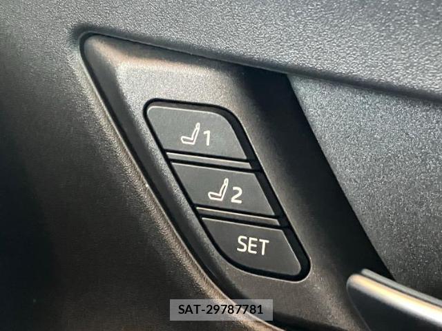 Toyota PRIUS 2024-04 8653599-13