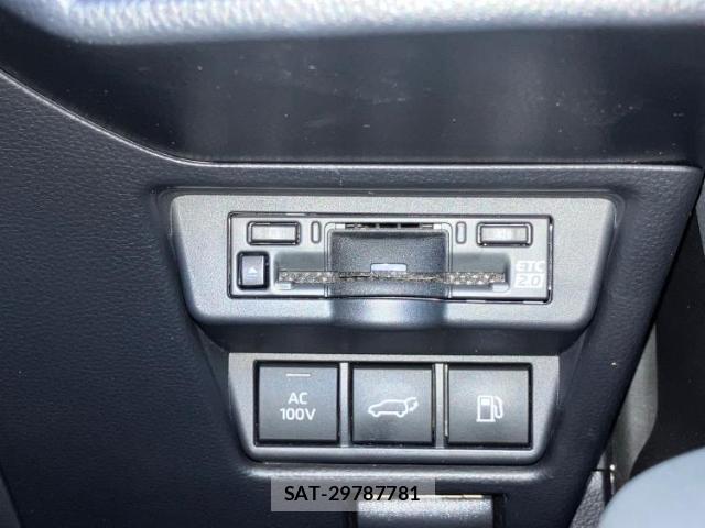 Toyota PRIUS 2024-04 8653599-14