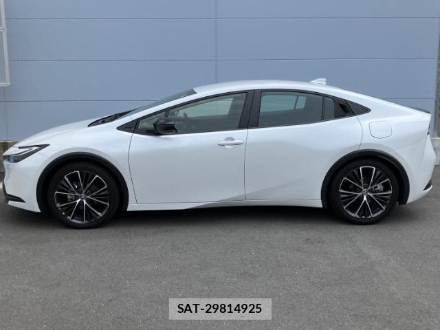 Toyota PRIUS 2025-02 8653689-1