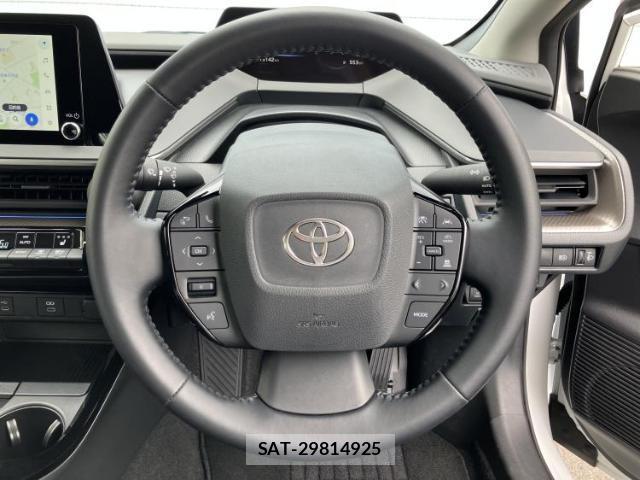 Toyota PRIUS 2025-02 8653689-13