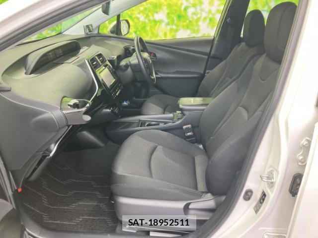 Toyota PRIUS 2019-08 8653720-6