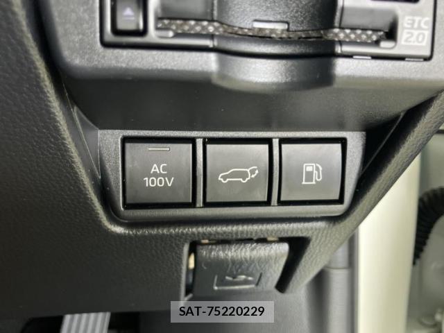 Toyota PRIUS 2023-02 8653750-17