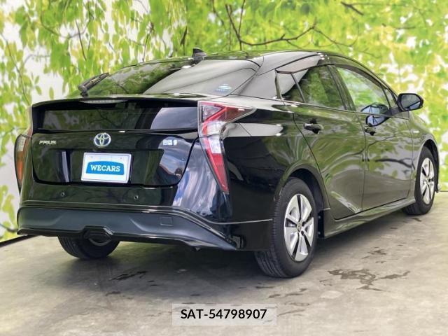 Toyota PRIUS 2018-03 8653770-2