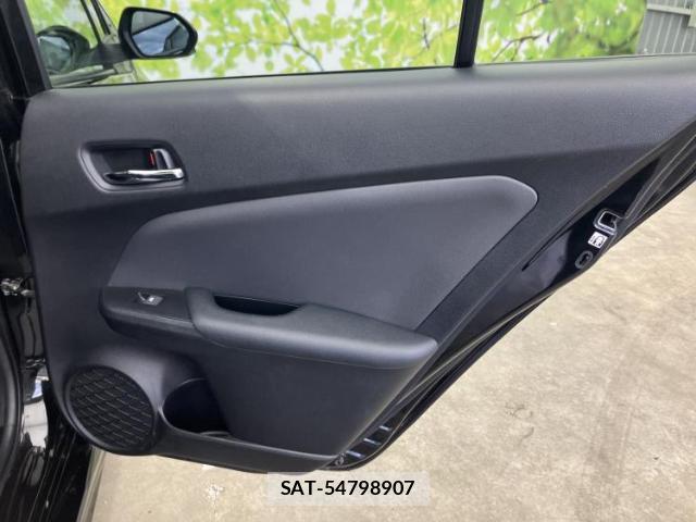 Toyota PRIUS 2018-03 8653770-4