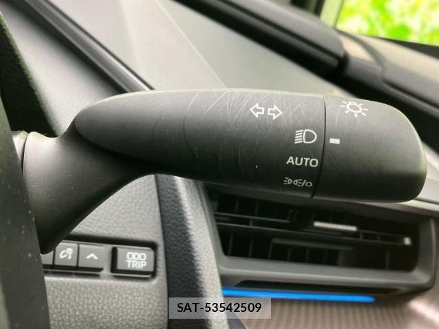Toyota PRIUS 2025-01 8653790-15