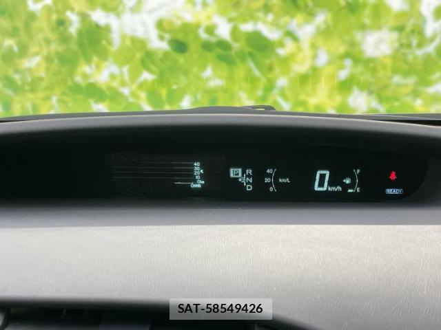 Toyota PRIUS 2012-08 8653791-8