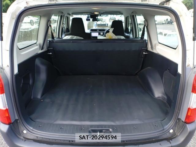 Toyota PROBOX 2021-08 8647558-5