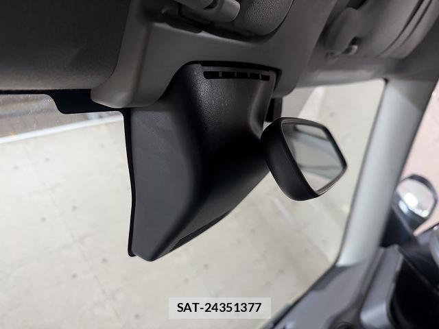 Toyota PROBOX 2021-01 8647748-10