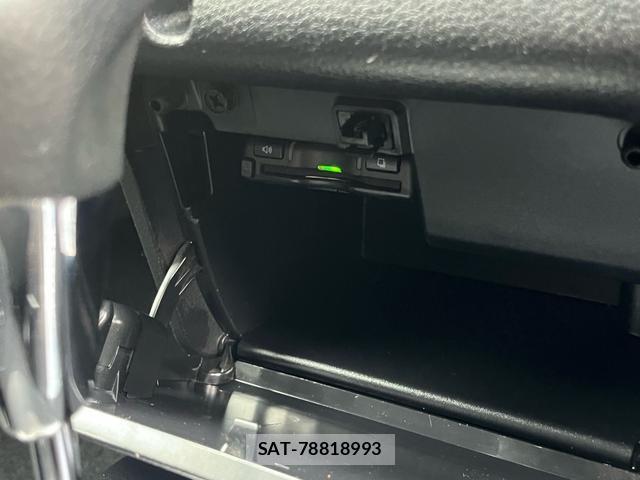 Toyota PROBOX 2022-06 8648536-17