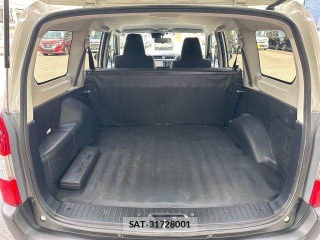 Toyota PROBOX 2023-08 8649909-15