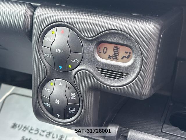 Toyota PROBOX 2023-08 8649909-7