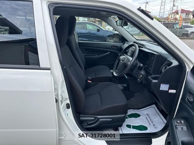 Toyota PROBOX 2023-08 8649909-9