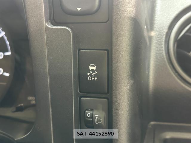 Toyota PROBOX 2019-07 8650909-6