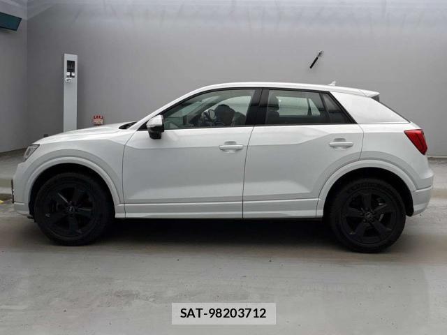 Audi Q2 2018-09 8648984-4