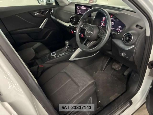 Audi Q2 2021-03 8649006-11