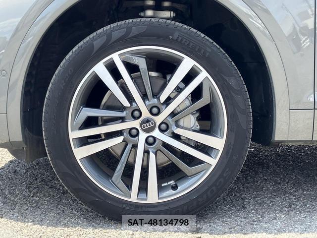 Audi Q5 2024-08 8651855-10