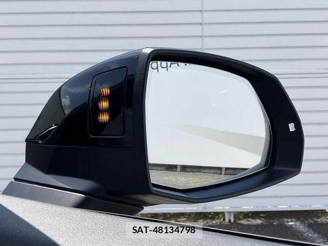 Audi Q5 2024-08 8651855-7